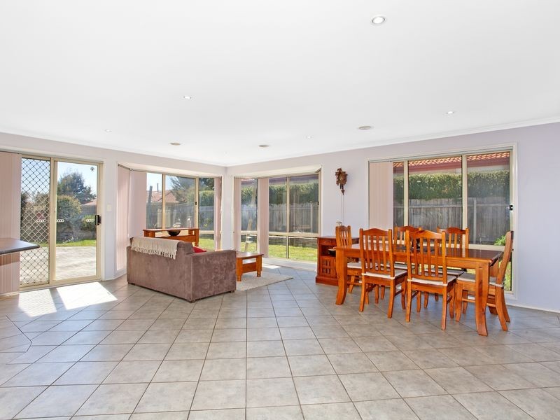 20 Dacomb Court, Dunlop ACT 2615