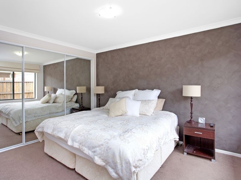 8 Ron Hoy Street, Macgregor ACT 2615