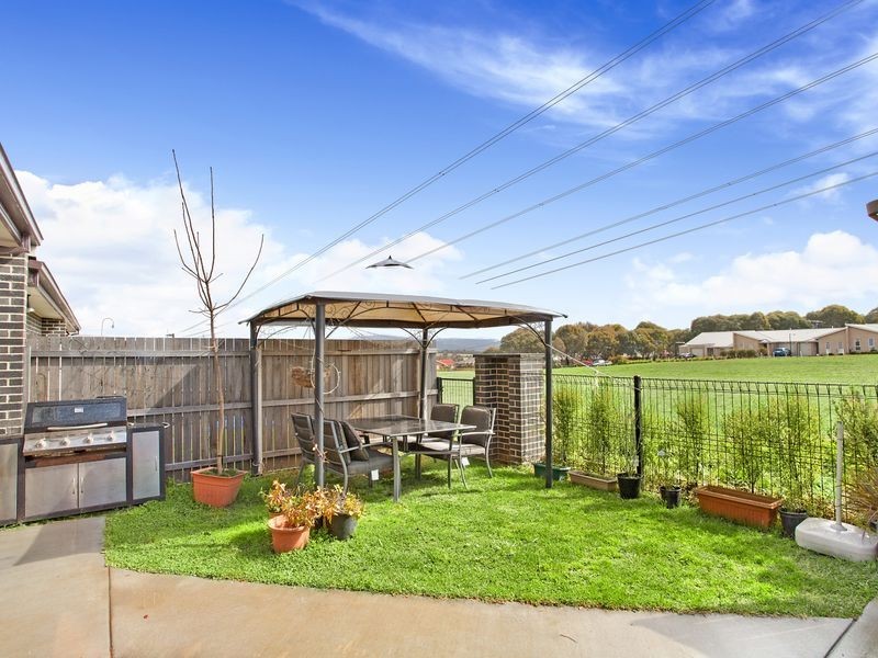 10/95 Eccles Circuit, Macgregor ACT 2615