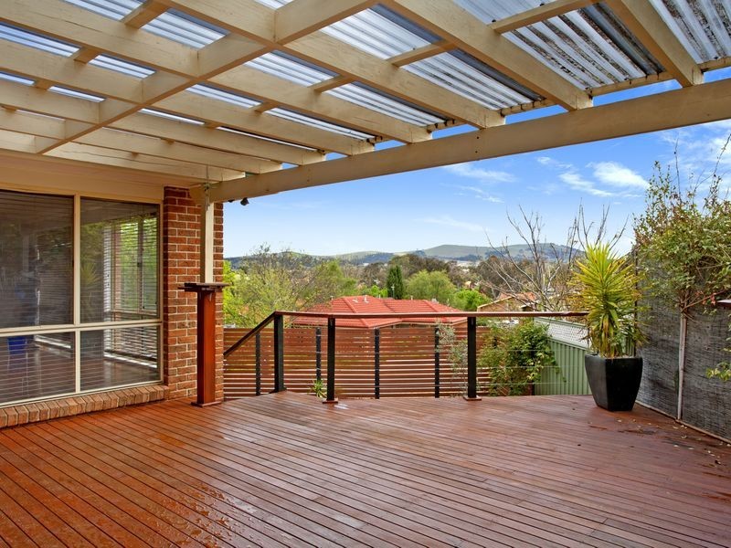 28 Samuels Crescent, Ngunnawal ACT 2913