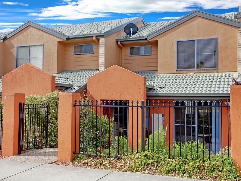 15/15 Wanliss Street, Latham ACT 2615