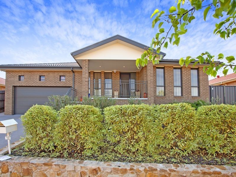 12 Elischer Street, Dunlop ACT 2615