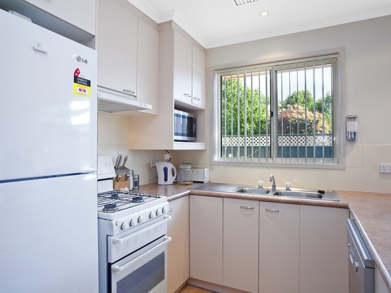 49 Thornhill Crescent, Dunlop ACT 2615