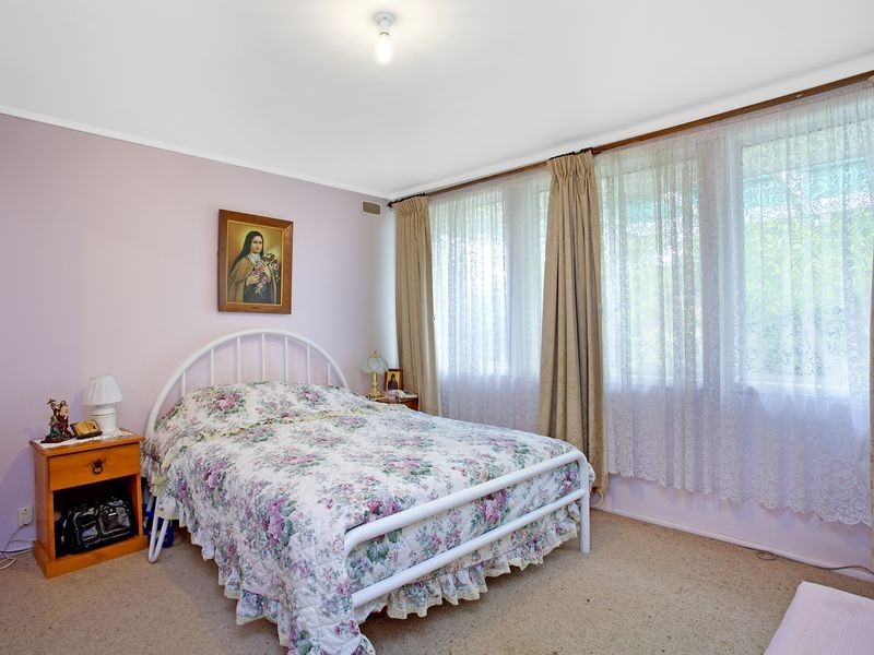 16 Braine Street, Page ACT 2614