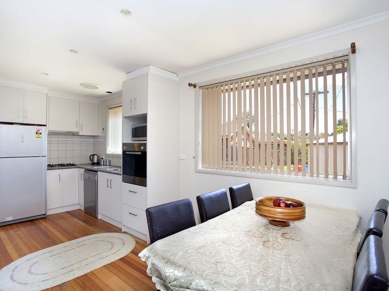 53 Brownless Street, Macgregor ACT 2615