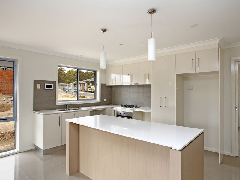 7 Buchan Street, Forde ACT 2914