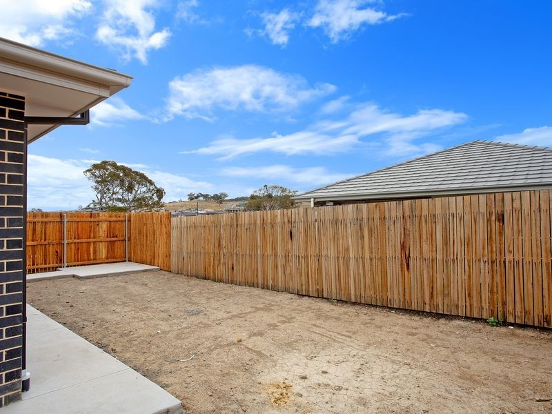 7 Buchan Street, Forde ACT 2914