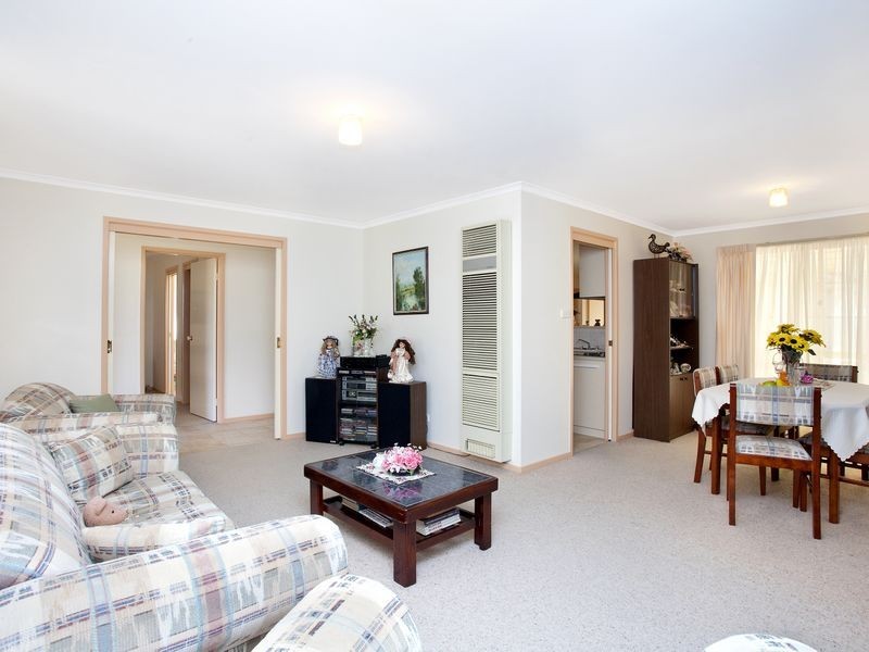 49 Buckmaster Crescent, Dunlop ACT 2615