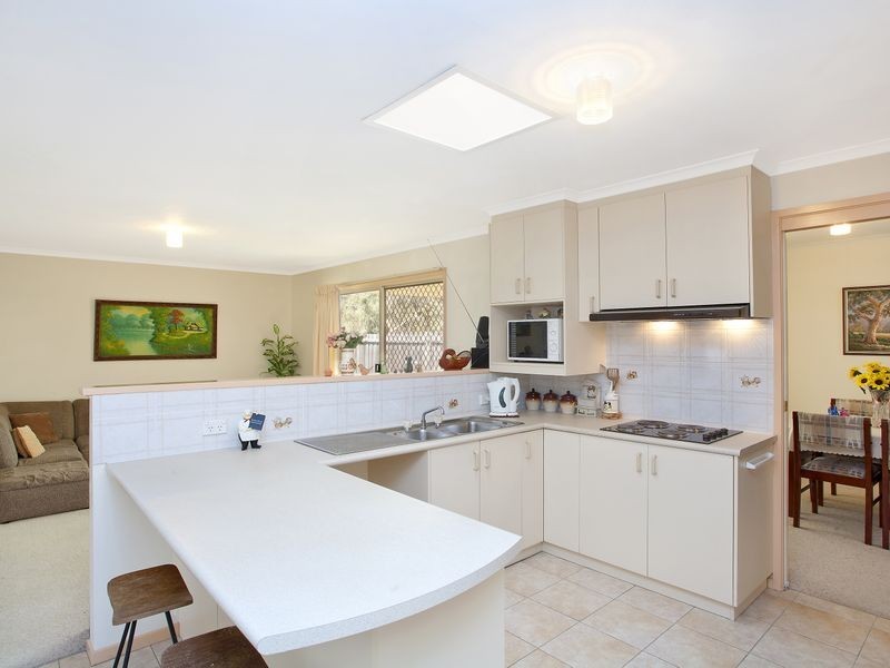 49 Buckmaster Crescent, Dunlop ACT 2615