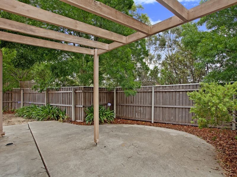 4/4 Dines Place, Bruce ACT 2617