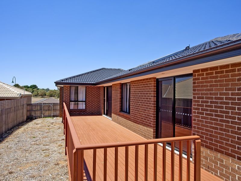 13 Marcus Faunce Street, Macgregor ACT 2615