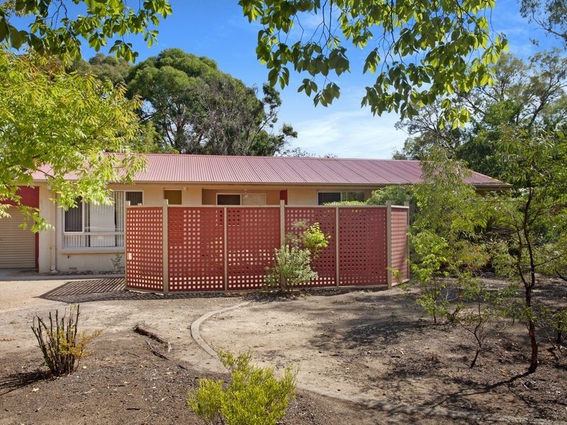 1 Buned Place, Giralang ACT 2617