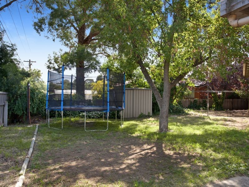 1 Buned Place, Giralang ACT 2617