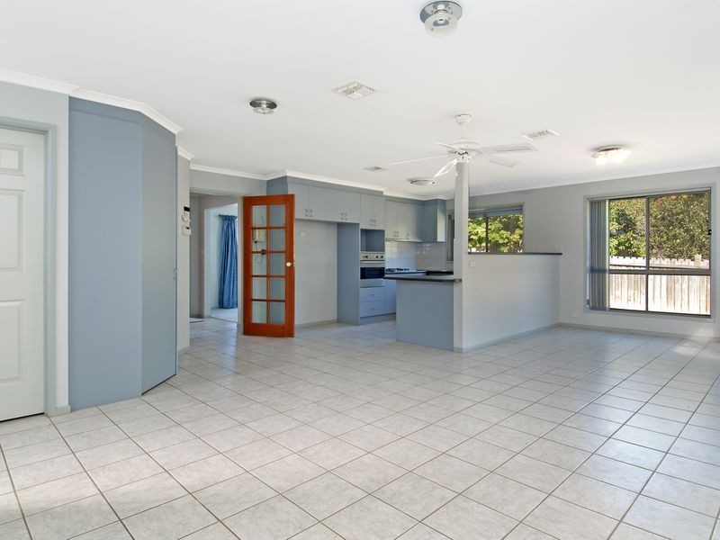 52 Sugarloaf Circle, Palmerston ACT 2913