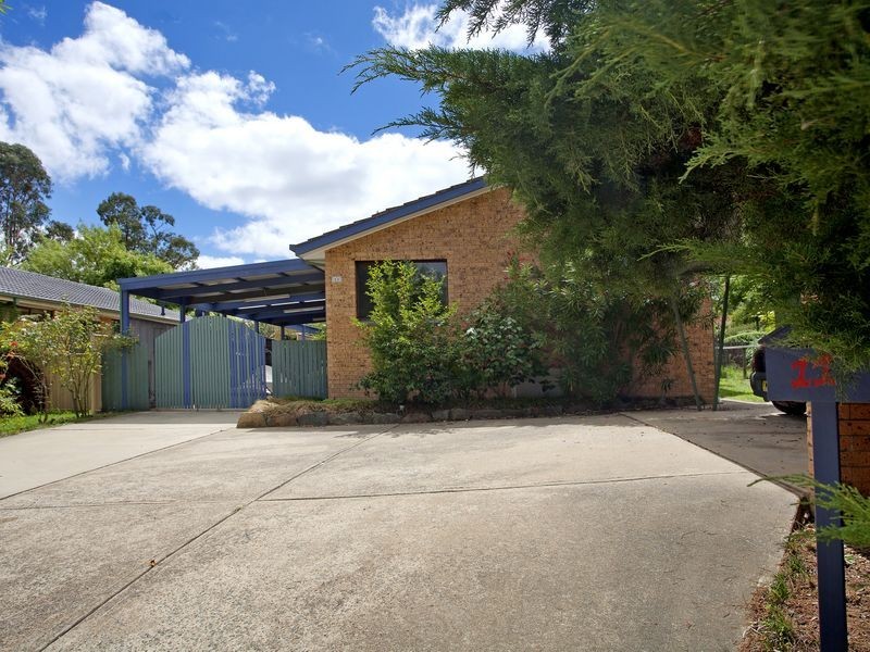 11 Kingham Place, Charnwood ACT 2615