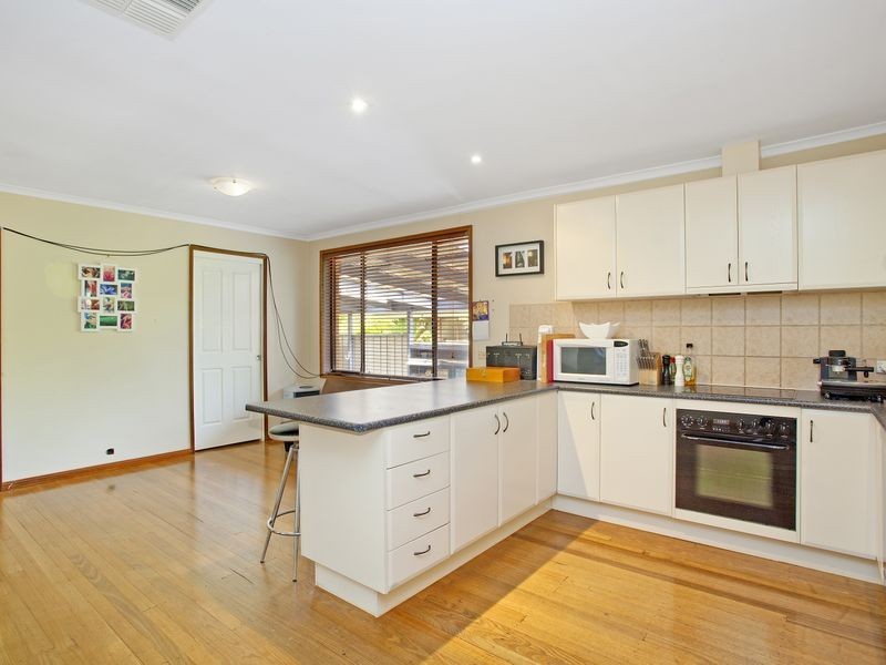 11 Kingham Place, Charnwood ACT 2615