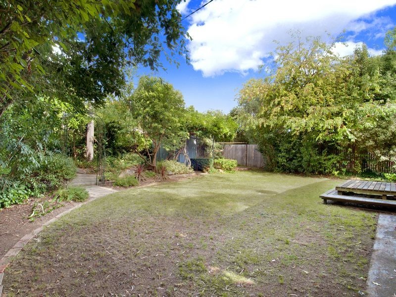 23 Atherton Street, Downer ACT 2602