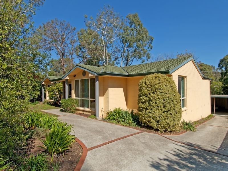 33 Bandjalong Crescent, Aranda ACT 2614