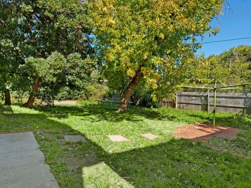 33 Bandjalong Crescent, Aranda ACT 2614