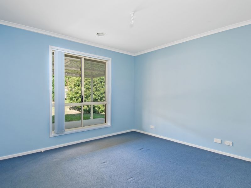 6 Notepad Place, Dunlop ACT 2615