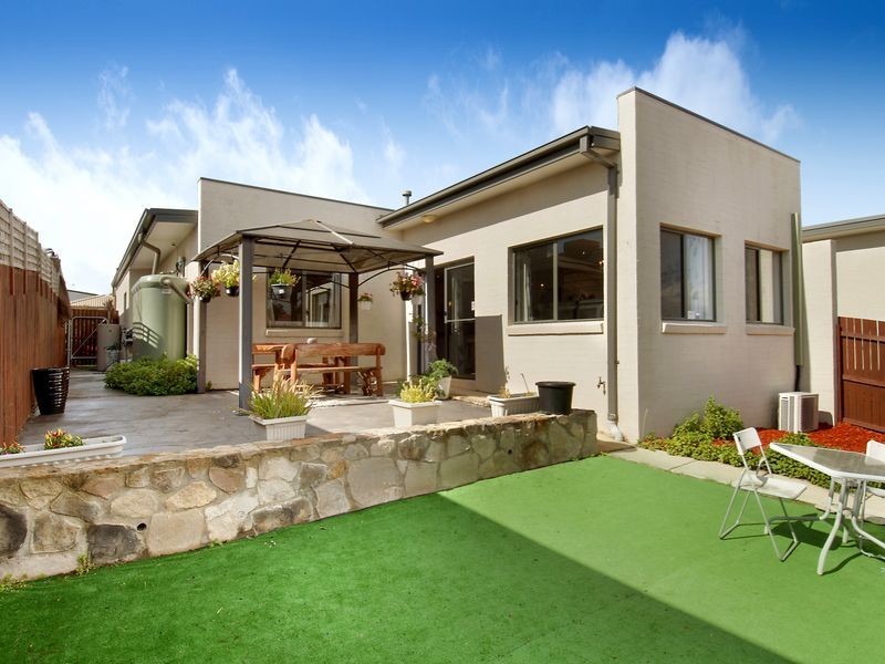 11 Dagmar Berne Street, Macgregor ACT 2615