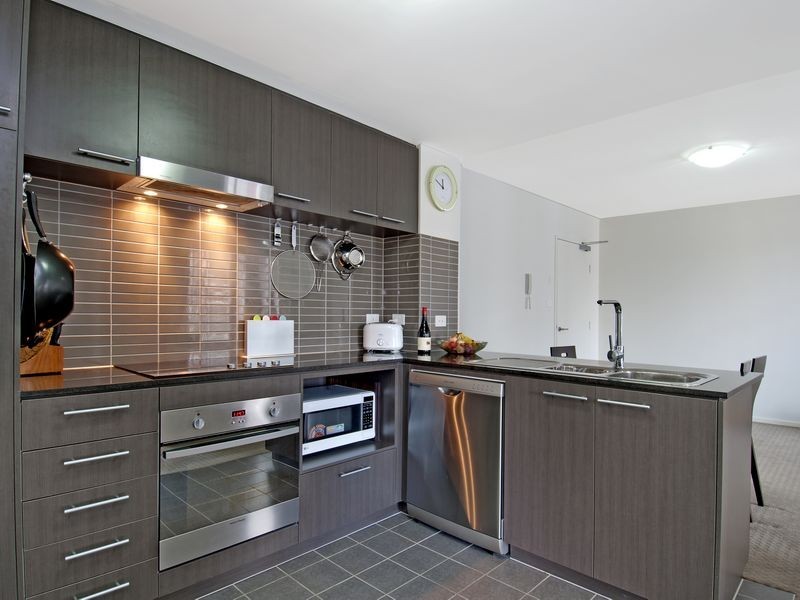 137/64 College Street, Belconnen ACT 2617