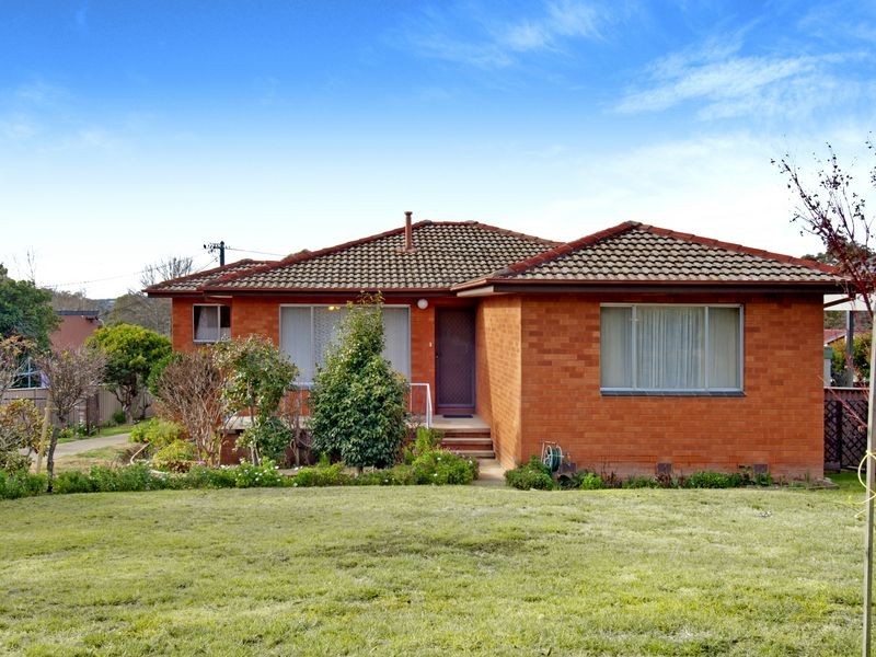34 Castlereagh Crescent, Macquarie ACT 2614