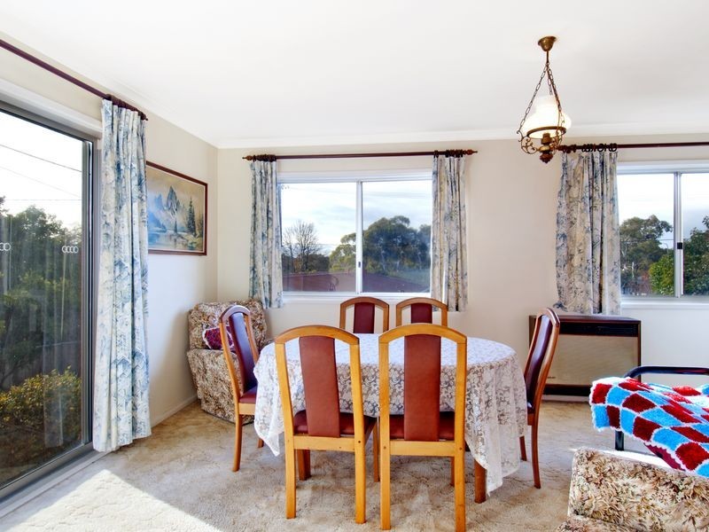 34 Castlereagh Crescent, Macquarie ACT 2614