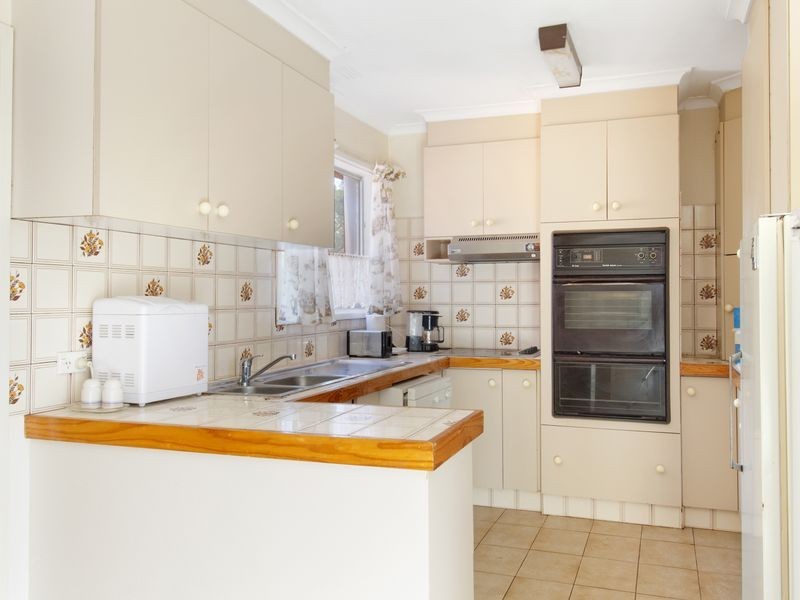 34 Castlereagh Crescent, Macquarie ACT 2614