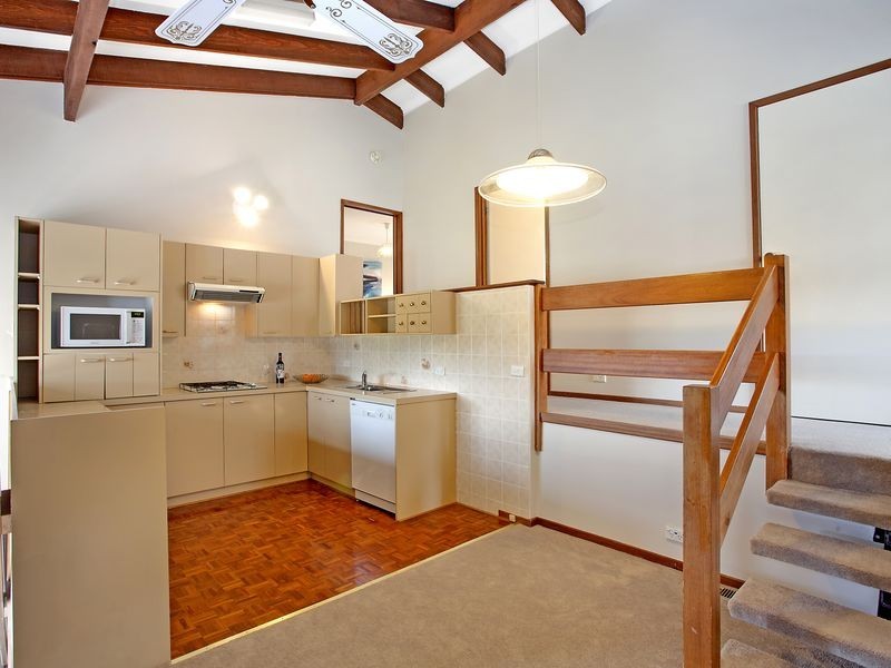 4/31 Moyes Crescent, Holt ACT 2615