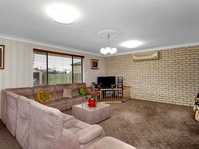 12 Monkman Street, Chapman ACT 2611