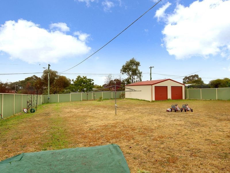 12 Monkman Street, Chapman ACT 2611