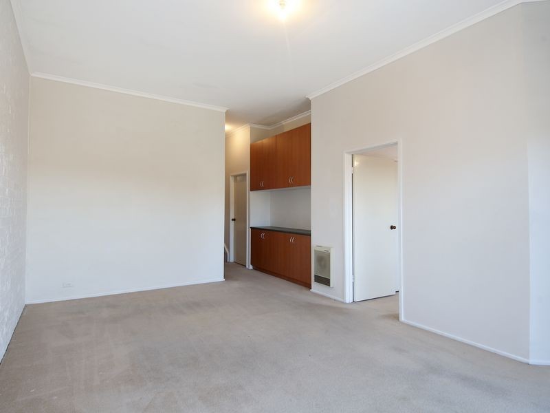 5/4 Mansfield Place, Phillip ACT 2606
