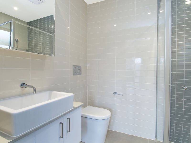 10/2 Archibald Street, Lyneham ACT 2602