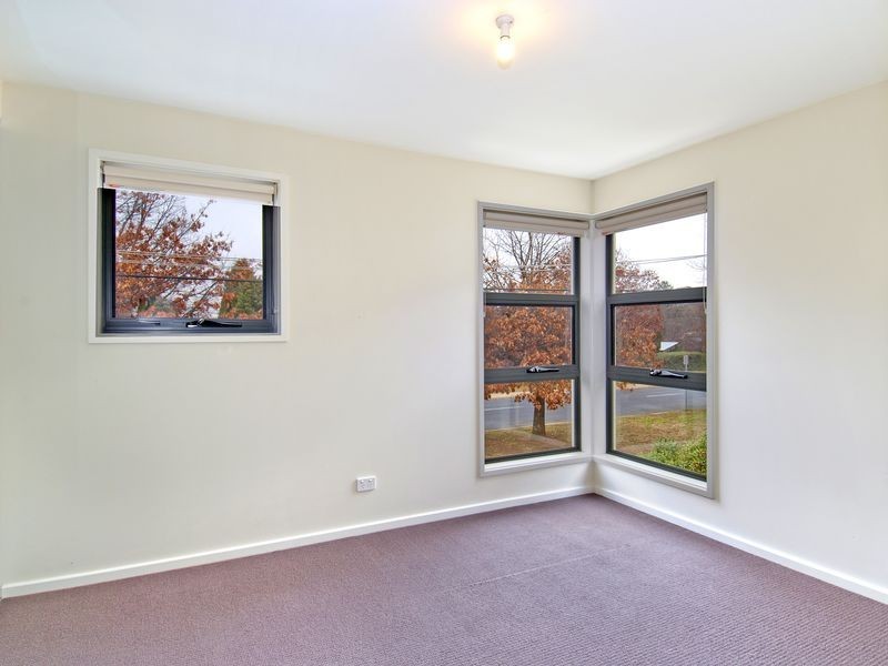 10/2 Archibald Street, Lyneham ACT 2602