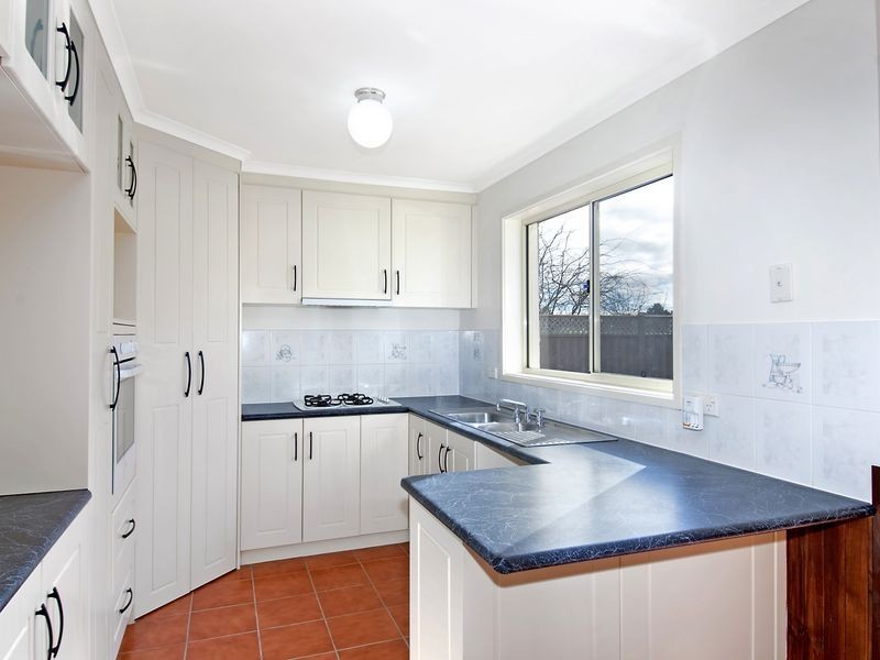 42 Britten Jones Drive, Holt ACT 2615