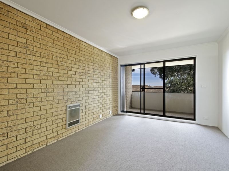 20/30 Springvale Drive, Hawker ACT 2614