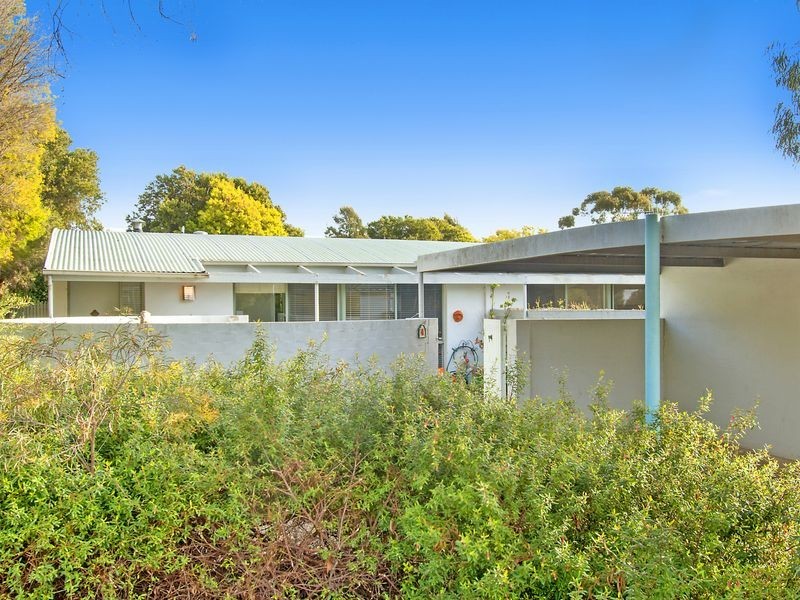 4/4 Stroud Place, Florey ACT 2615