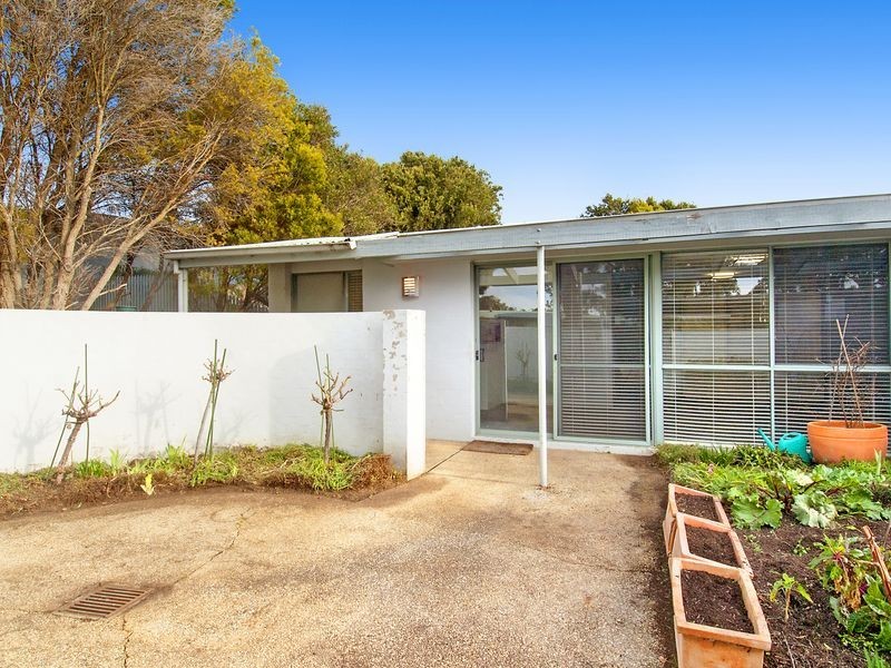 4/4 Stroud Place, Florey ACT 2615