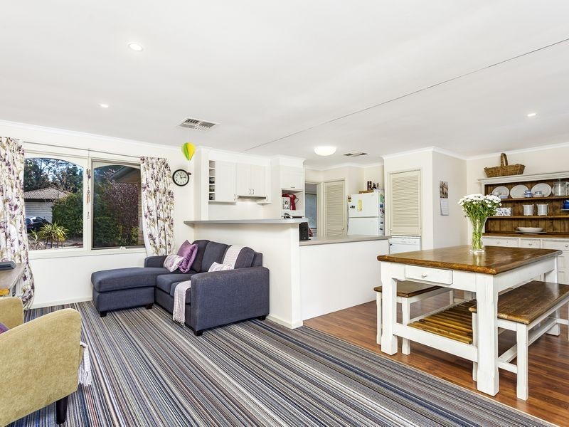 3 Douglass Place, Spence ACT 2615