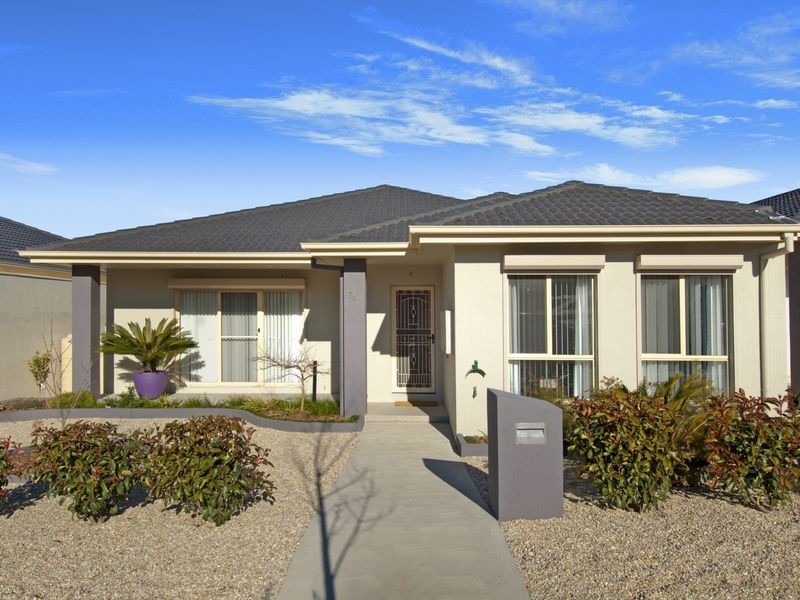 74 Eugene Vincent Street, Bonner ACT 2914