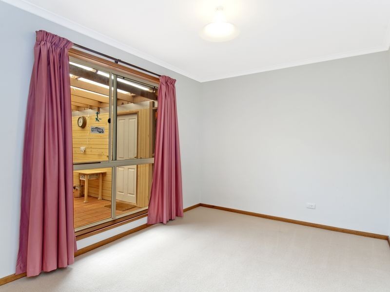 19 Collicott Circuit, Macquarie ACT 2614