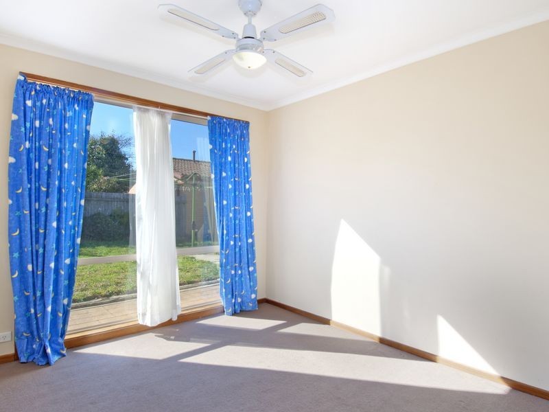 1 Tattersall Crescent, Florey ACT 2615