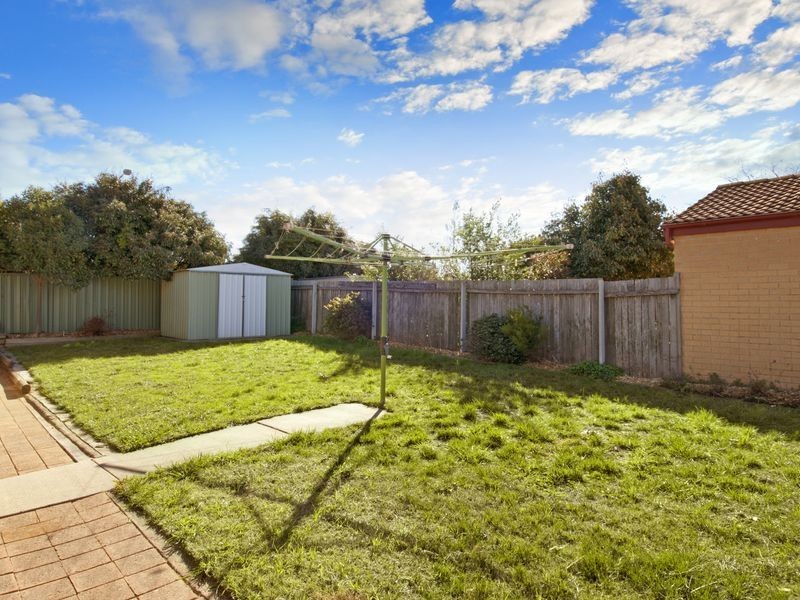 1 Tattersall Crescent, Florey ACT 2615