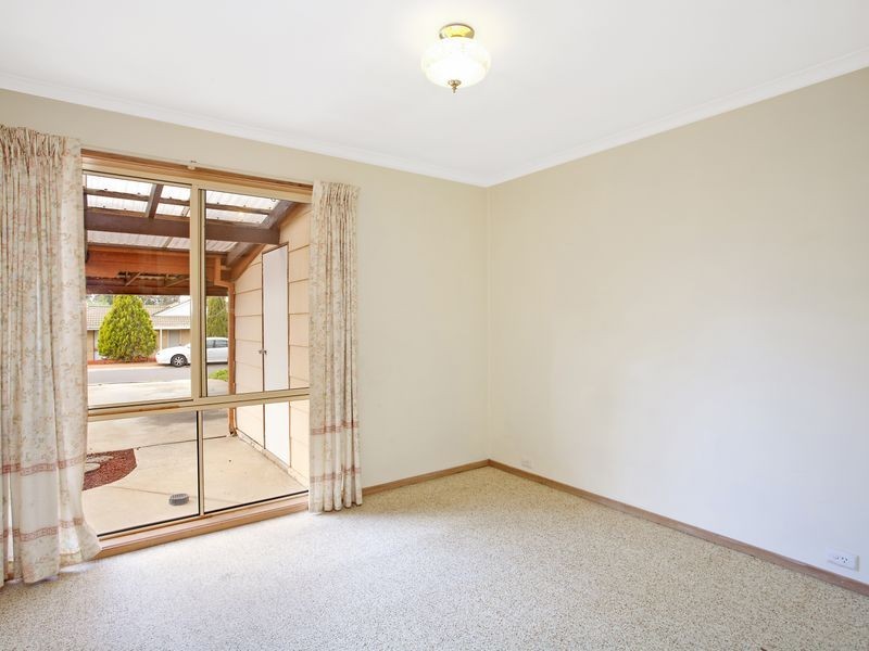 23 Roughley Place, Florey ACT 2615