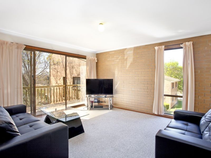 8/2 Buik Place, Belconnen ACT 2617