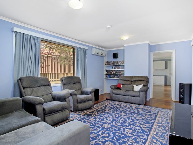 8 Kingham Place, Charnwood ACT 2615