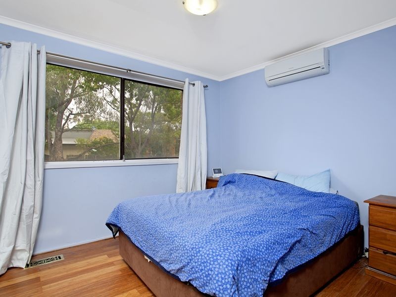 8 Kingham Place, Charnwood ACT 2615