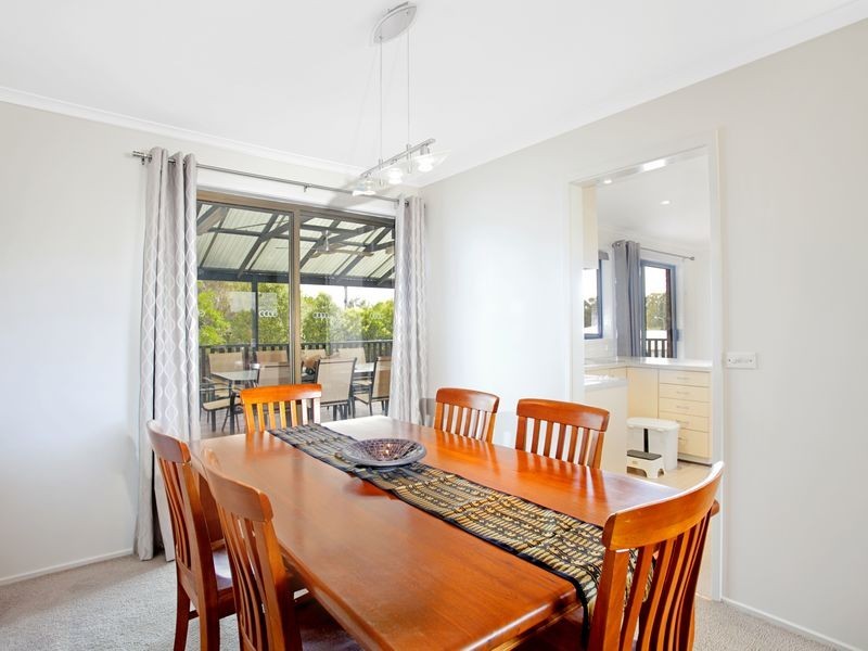 19 Herron Crescent, Latham ACT 2615