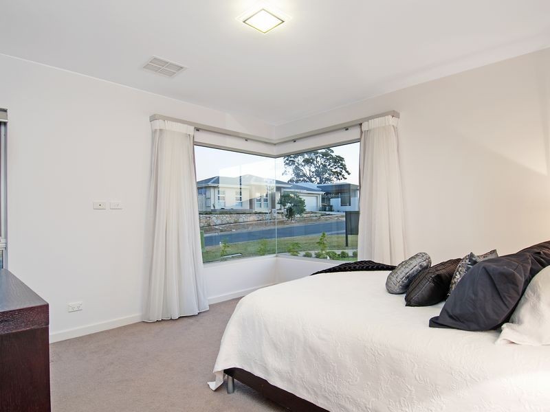 17 Arcadia Street, Crace ACT 2911